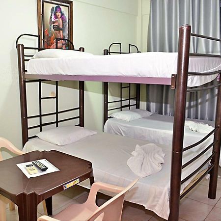 سانتا كروز دي لا سي Hostal Ibiza المظهر الخارجي الصورة