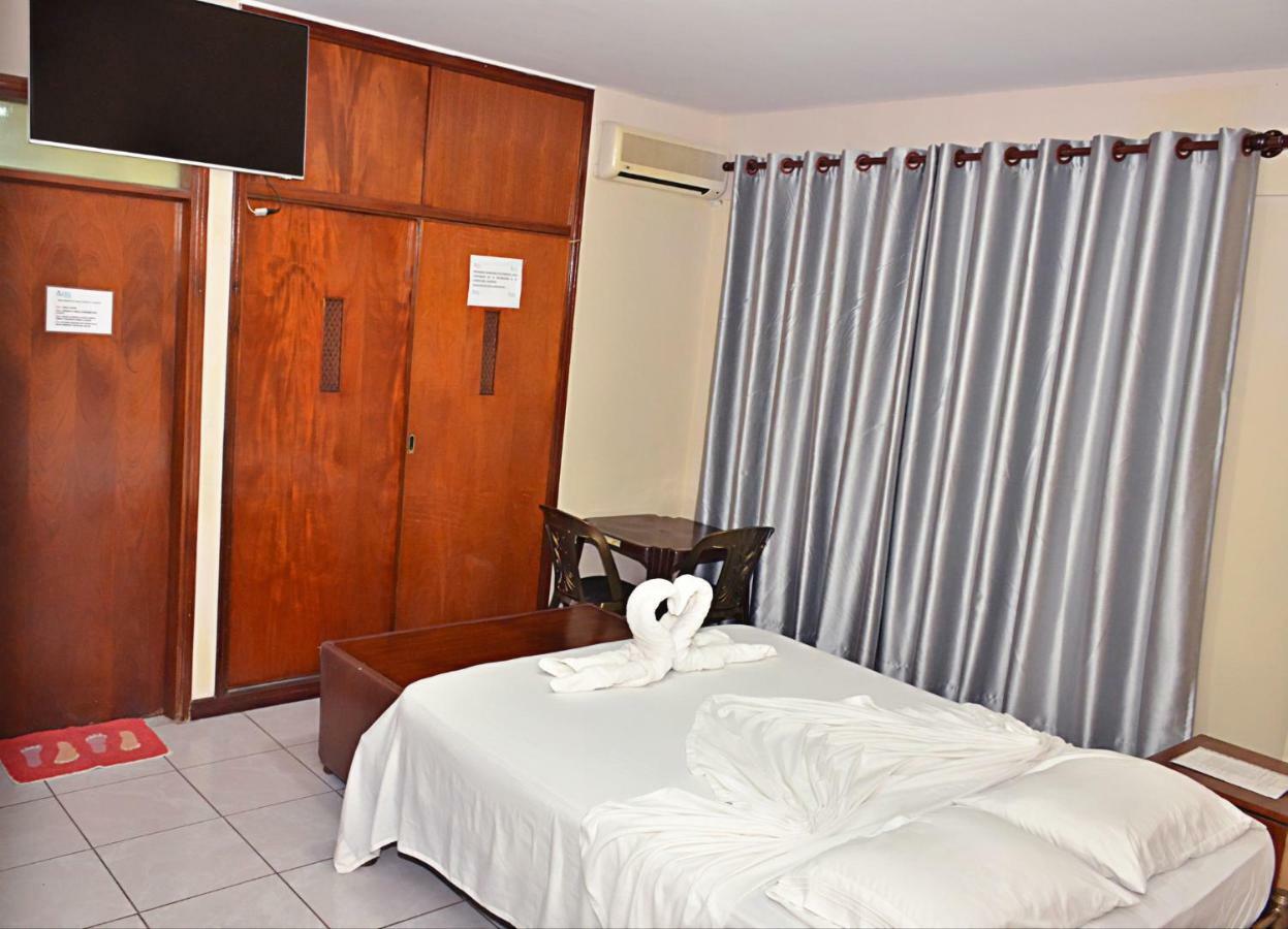 سانتا كروز دي لا سي Hostal Ibiza المظهر الخارجي الصورة